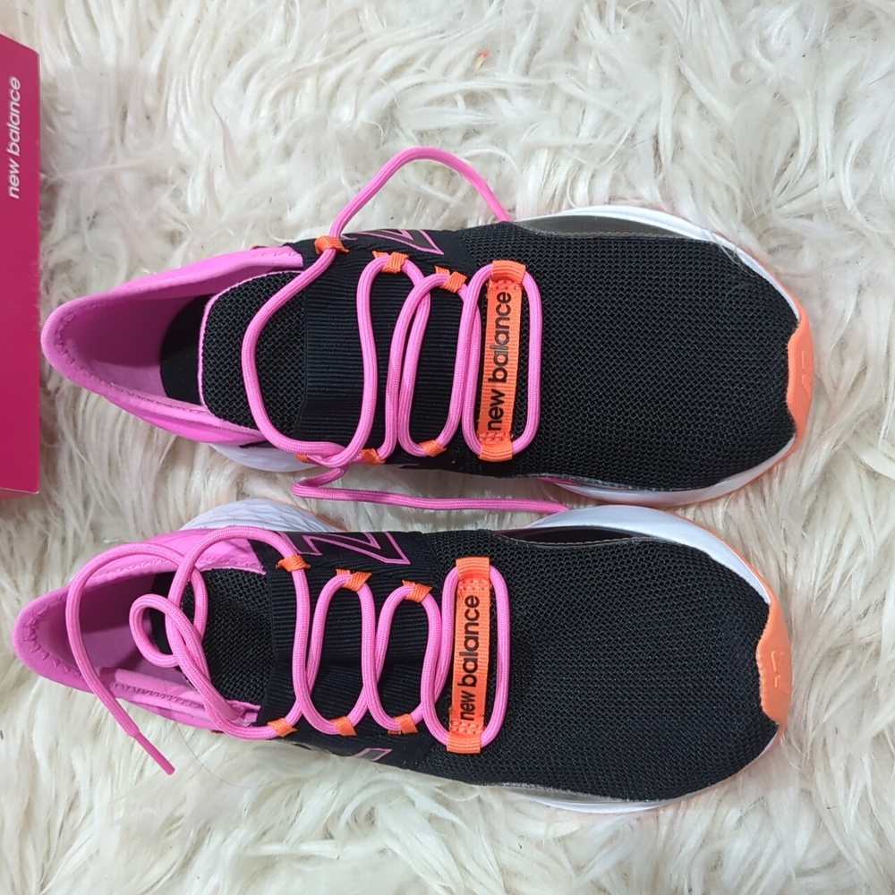 Brand new New Balance shoes